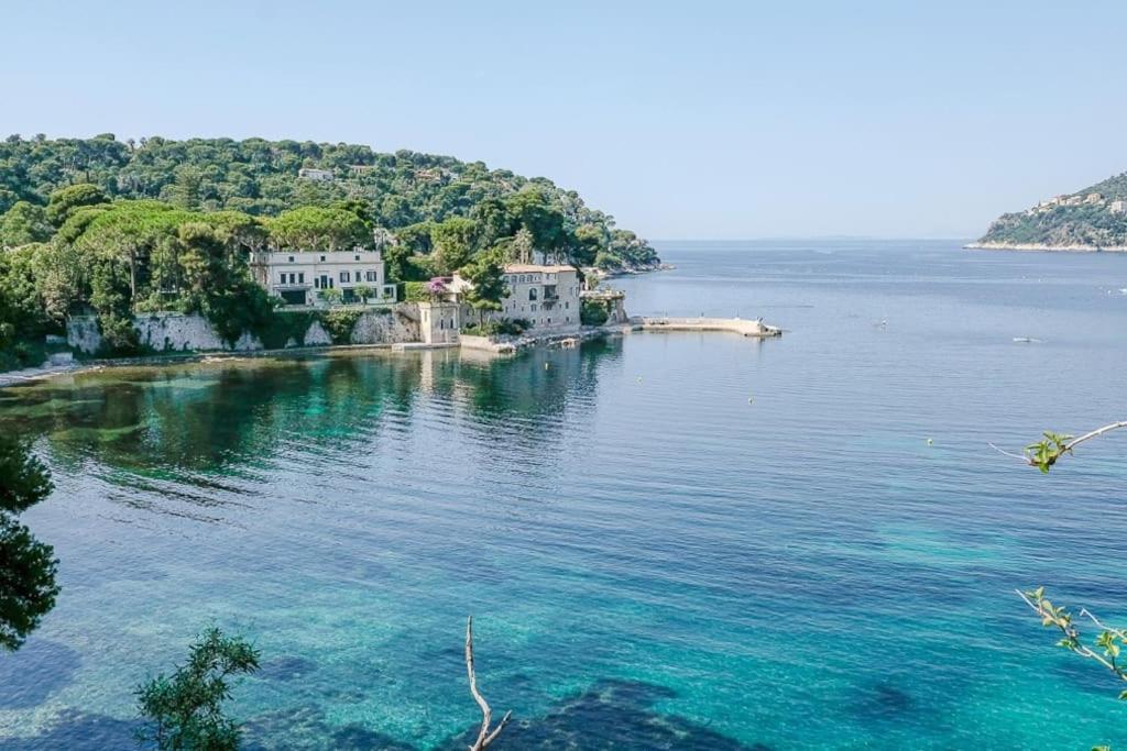 Studio rénové avec parking et terrasse à Eze village Exterior foto